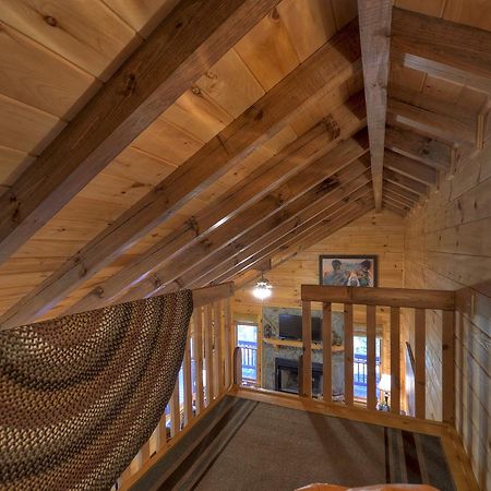 Knotty Pines Pet-Friendly Gas Fireplace Plus A Firepit Cherry Log Eksteriør billede